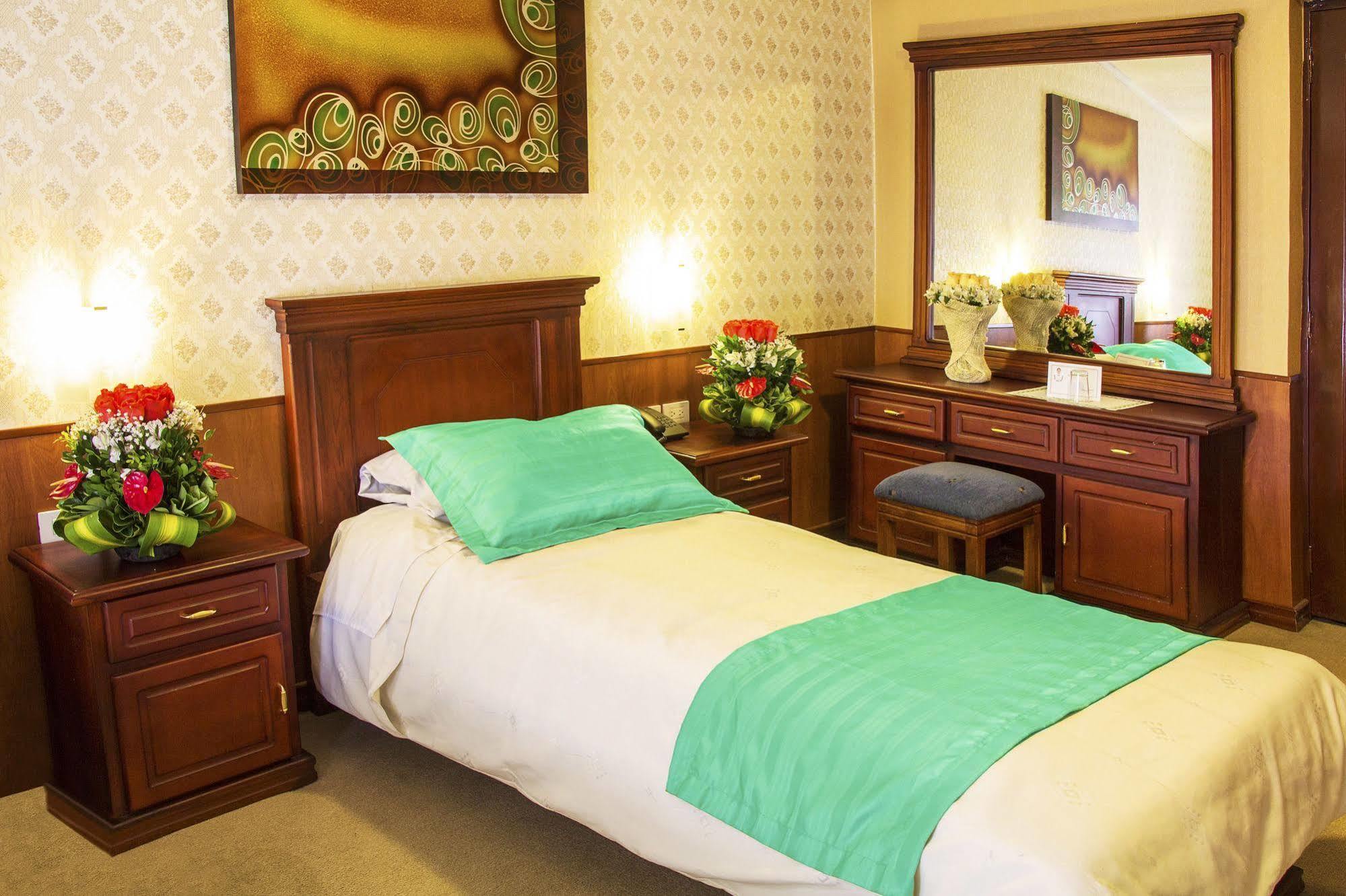Hotel Inca Imperial Quito Dış mekan fotoğraf